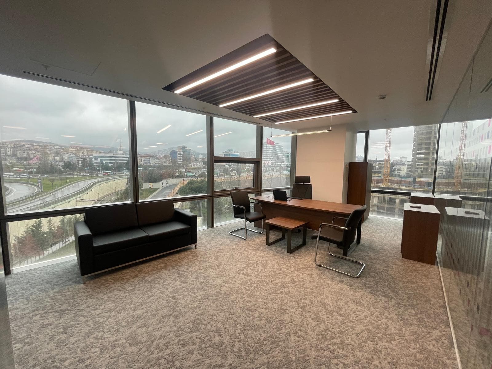 Vakıf Katılım Küçükyalı Şube - 2